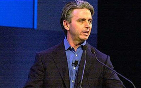 #海外嗅觉人物# EA前CEO从六方面谈移动游戏与传统游戏应该互相学习