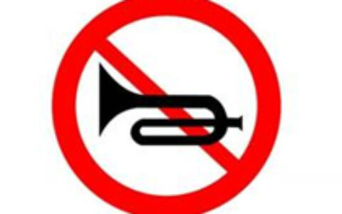 中国手游中不准出现英文字母