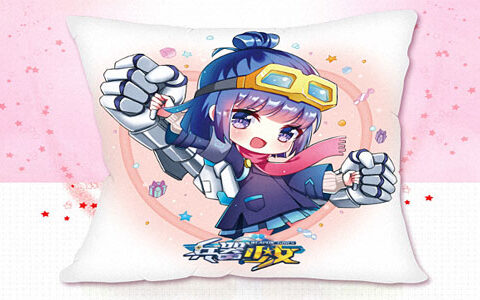 抱枕免费领 《兵器少女》FUN动漫节周边抢先看