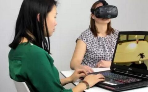 VR融入眼球追踪技术 抛弃手柄用意识操作