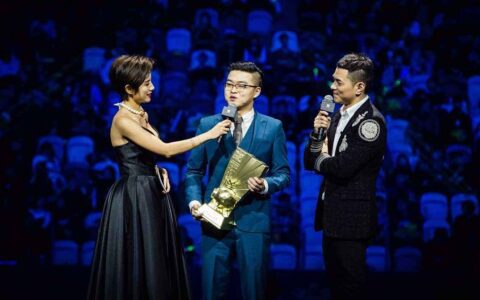 从电视台到解说台：听球球官方解说讲诉他这两年