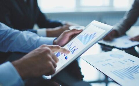 如何买量事半功倍?海外营销优化师教你做广告素材测试