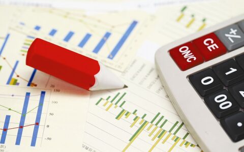 近30家上市游戏公司业绩快报汇总，几家欢喜几家愁