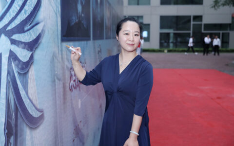 REFLY盛典引爆狂欢 《永恒之塔》这样致敬她的“头号玩家”