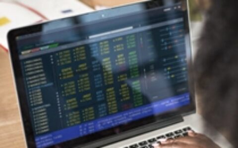 十大游戏厂商一年来蒸发近21000亿 18家投入28亿回购