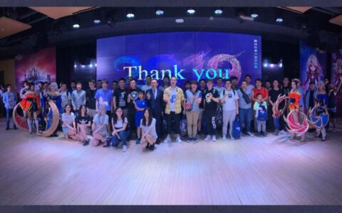 Com2uS《魔灵召唤》五周年盛宴 首次公开“次元洞口”