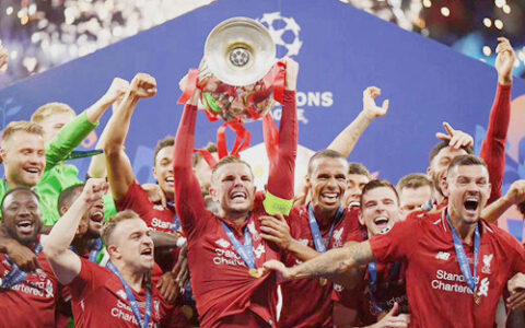 利物浦问鼎欧冠 《决胜足球》开启绿茵霸主征途