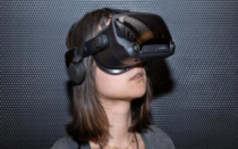 受《半条命：Alyx》影响 V社自产VR设备已在美国和加拿大售罄