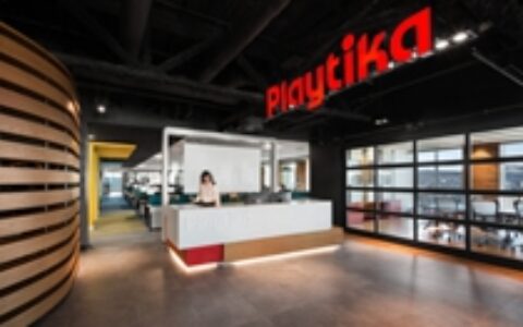 Playtika上市，巨人裁员