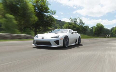 《极限竞速：地平线4》第36季更新 马自达Cosmo登陆秋季赛