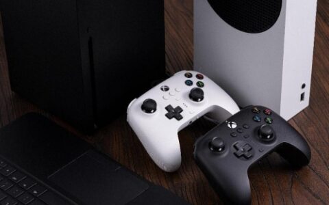 微软官方授权，八位堂首款非对称摇杆有线手柄猎户座正式发布