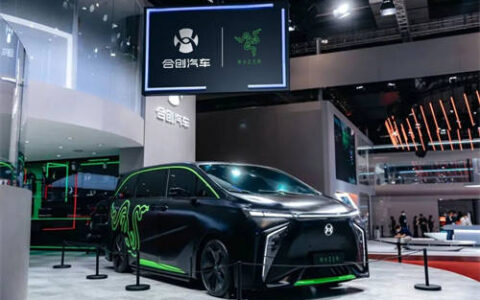 LPL激战正酣 合创V09 RAZER助你加冕MVP