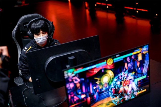 SCS 2025年度总决赛圆满落幕！选手M’、XiaoHai分获《拳皇15》《饿狼传说：群狼之城》总冠军