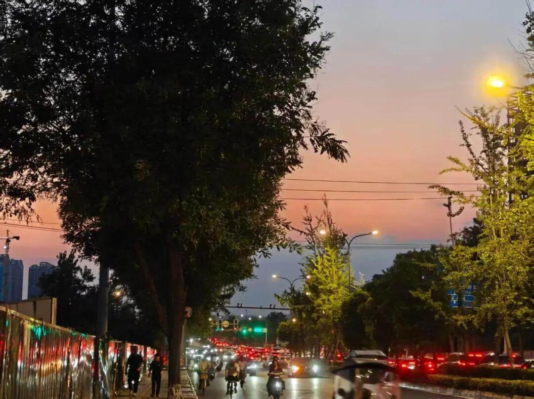 裸辞卖房做游戏，年近40的他居然做成了？