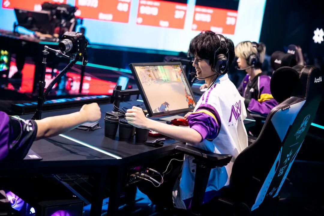 「进化者杯」终章收官：无畏契约电竞的「人才蓄水池」与「赛事实验室」