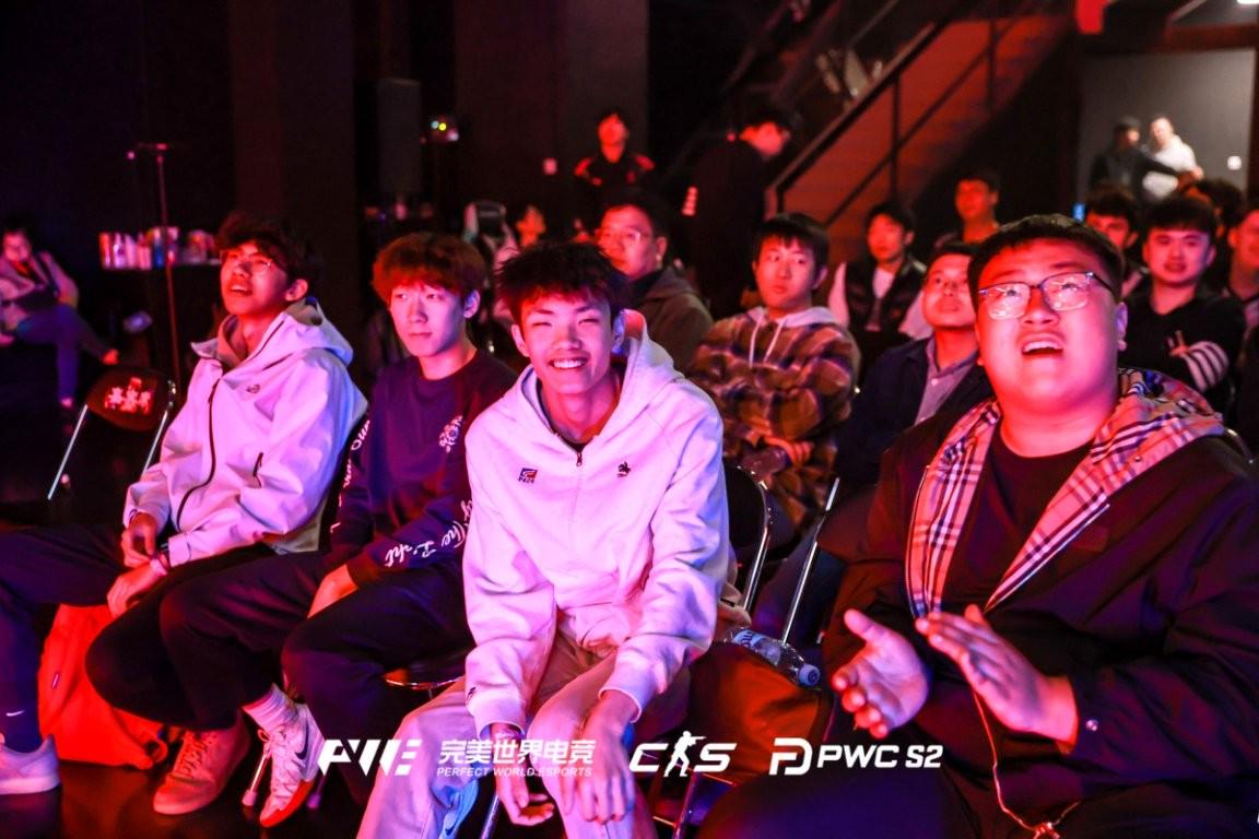 LVG三图逆转RA，夺得PWC S2冠军！