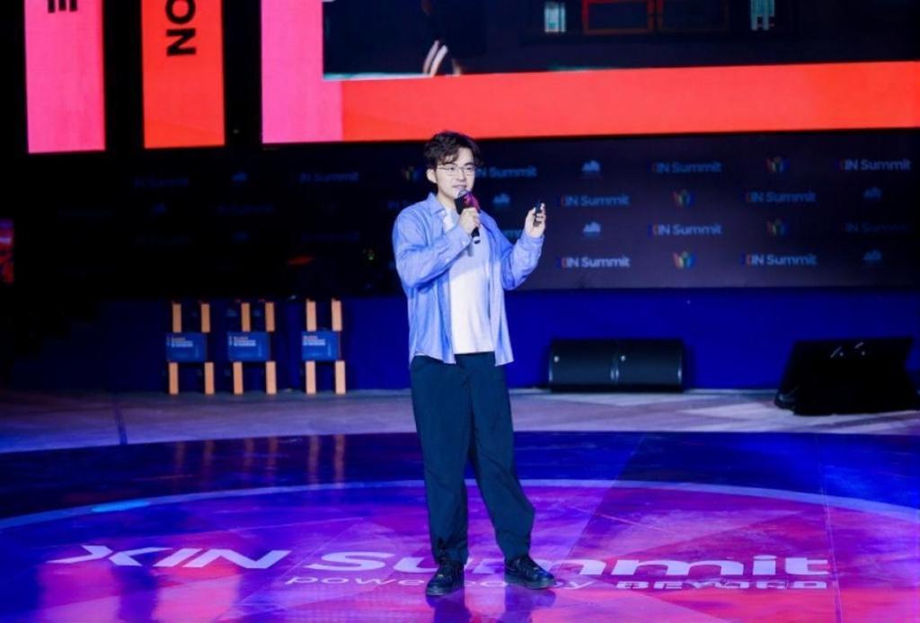 这帮港中文的博士，要在50亿部手机里装一个“AI任天堂”