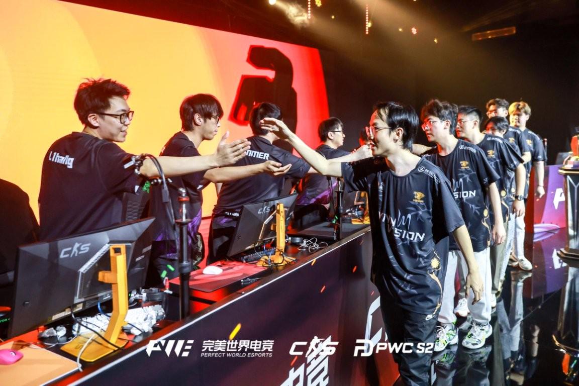 LVG三图逆转RA，夺得PWC S2冠军！