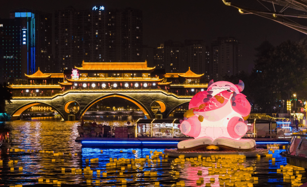 电竞与城市文化全城开运 胖胖龙好运乐园燃动成都