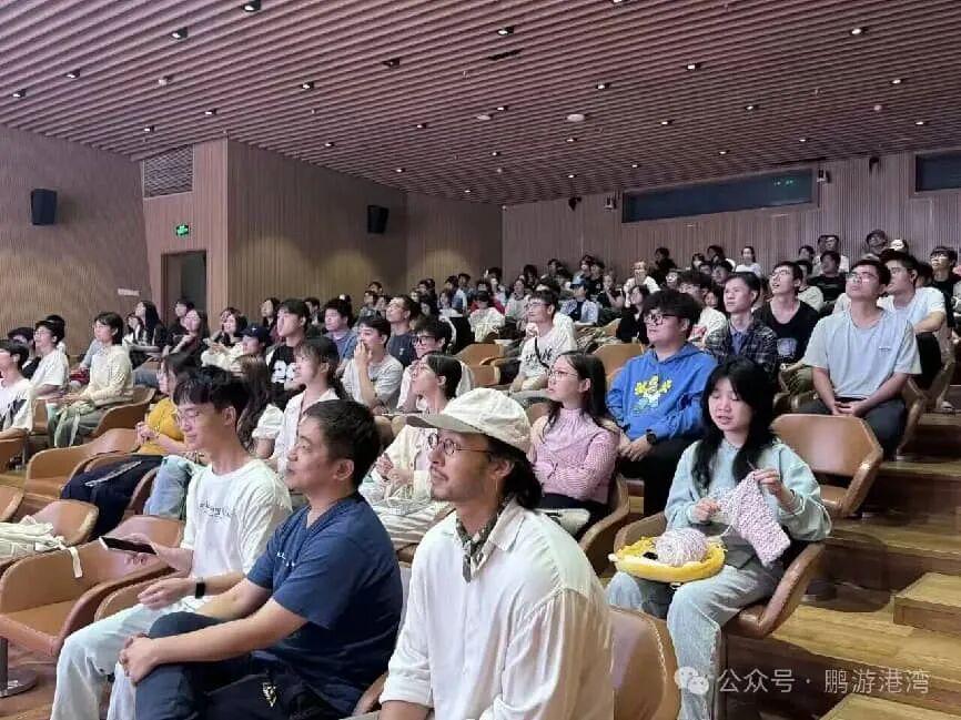 在“搞钱之都”追梦的人们