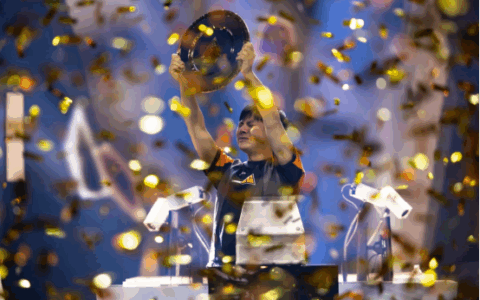 纯粹的格斗“游戏家”：曾卓君，那个永远不曾下机的“小孩”