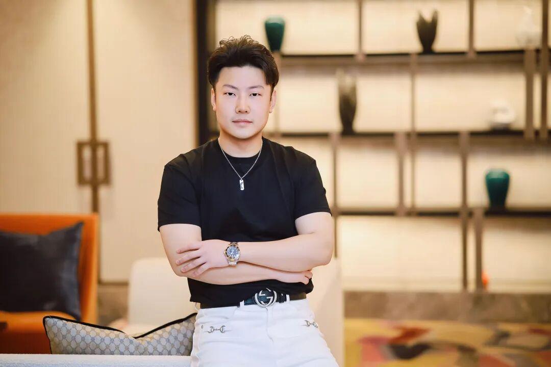 An Uplifting Comeback Story from the Gaming Industry: How a Post-90s Construction Foreman Built a Market Leader from Scratch