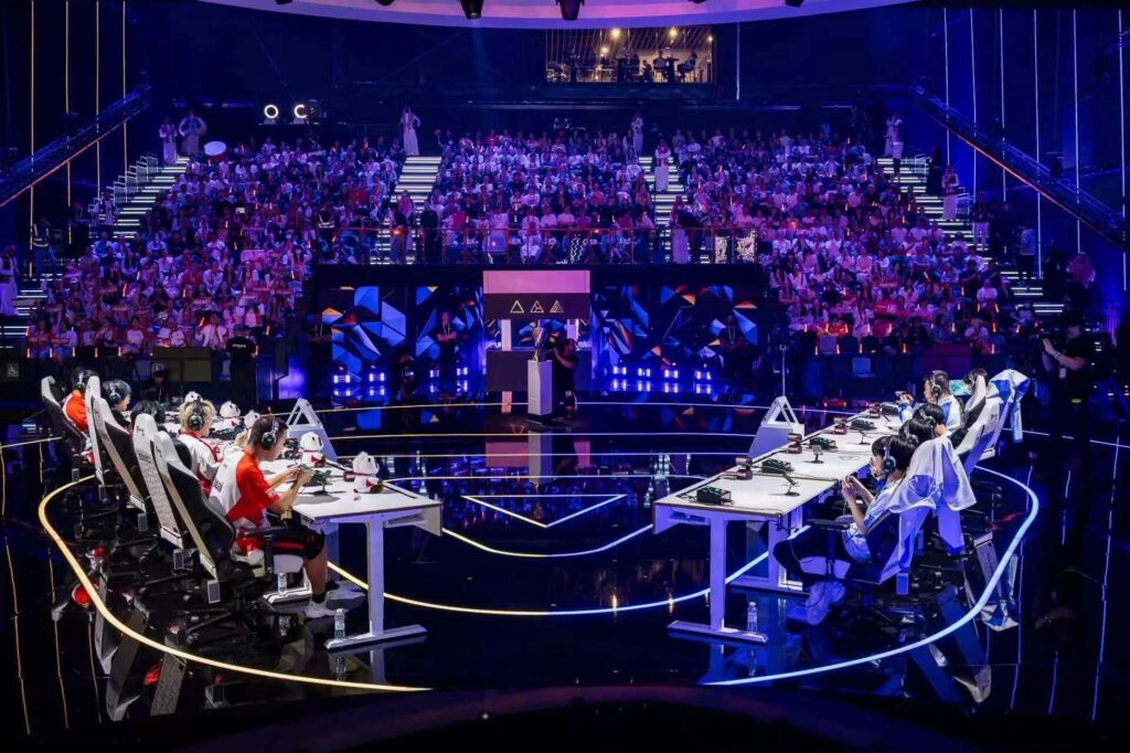 20支战队，两千万奖金，AoV与HoK同台EWC，《王者荣耀》打开了全球移动电竞的想象力