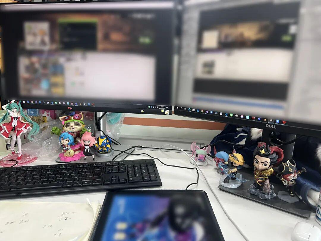 39岁大厂离职创业，4人团队做了一款武侠背包游戏