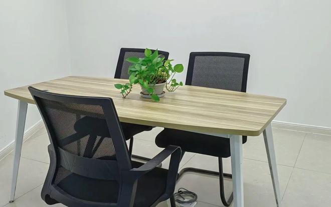 Chengdu Tianfu 5th Street: A Fully Equipped Co-working Space and a Fertile Ground for Game Teams | Youcha Club · Incubator