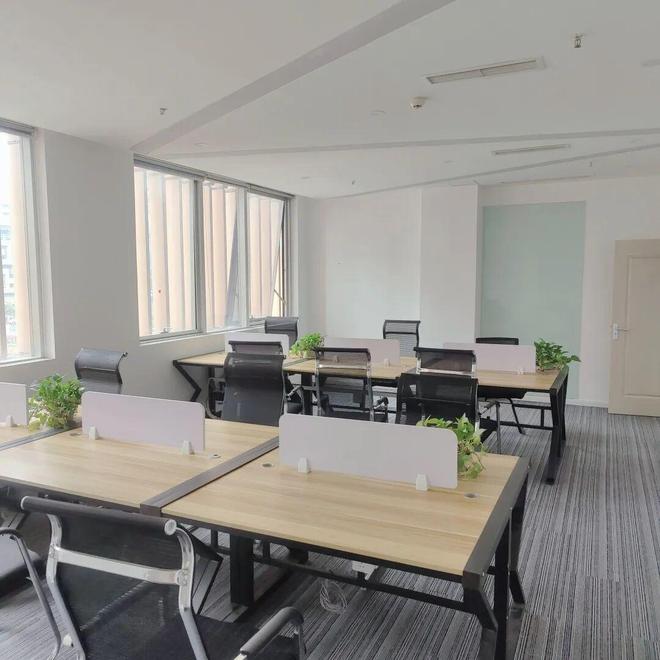 Chengdu Tianfu 5th Street: A Fully Equipped Co-working Space and a Fertile Ground for Game Teams | Youcha Club · Incubator
