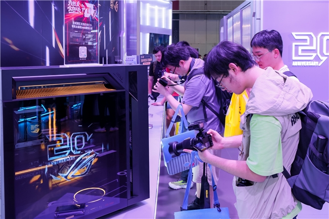硬核互动尽显潮玩实力 BW2026落幕 ROG成“集邮”标记点