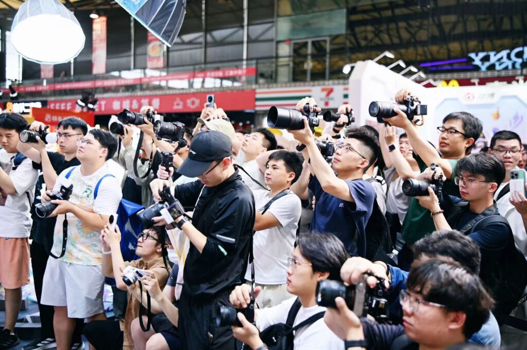 重磅图集｜光影狂欢！2026 ChinaJoy E4 次元视界各大影像品牌亮点合集