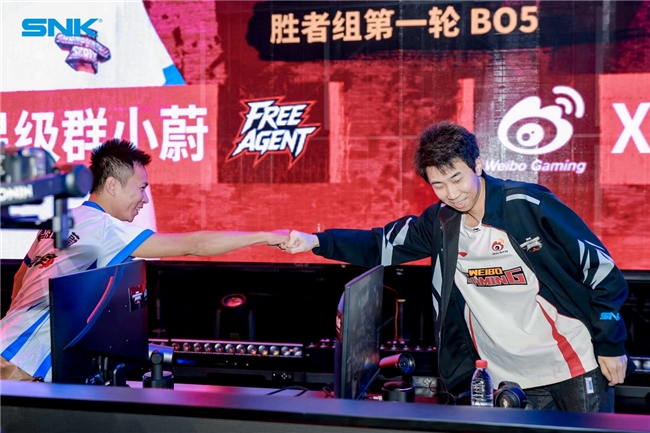 SCS 2026年度总决赛落幕 选手MadkoF、XiaoHai分获《拳皇15》《饿狼传说:群狼之城》冠军