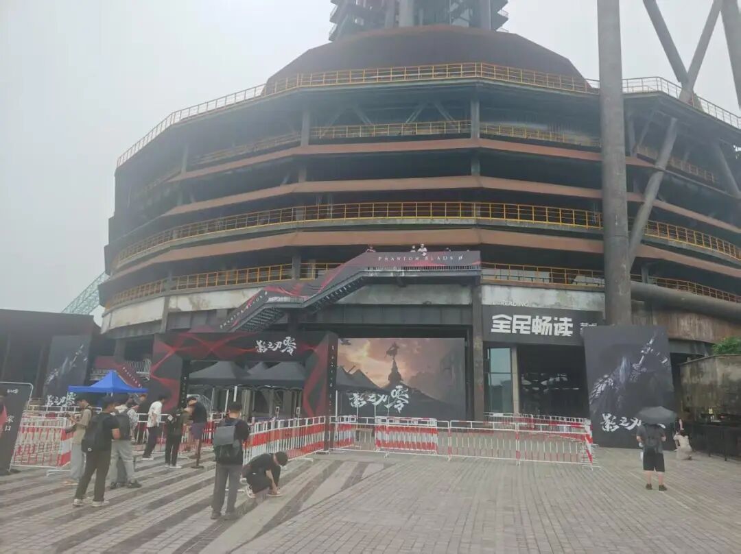 类魂的苦,鬼泣的爽,被《影之刃零》塞进了同一场战斗